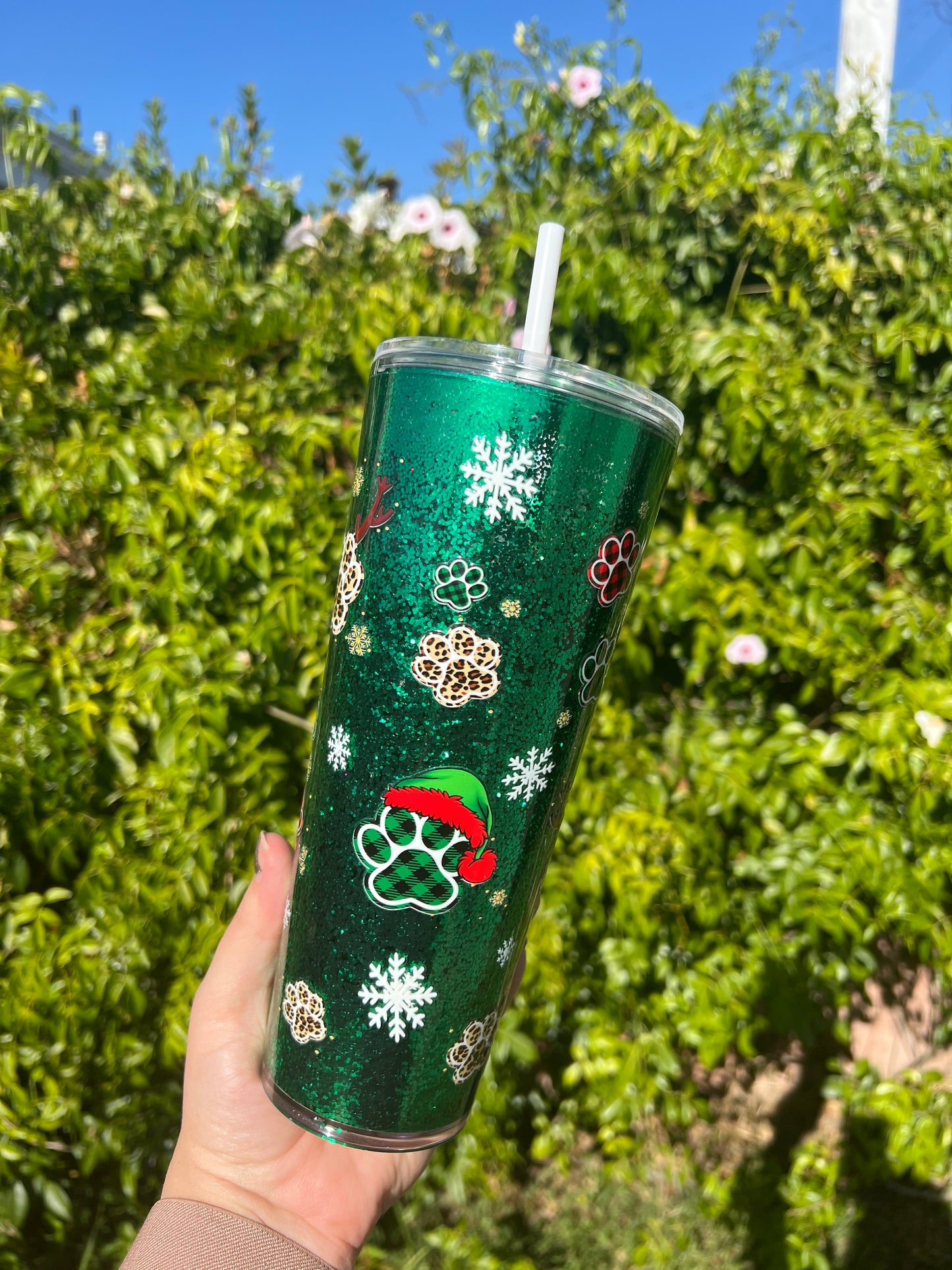 24 oz Acrylic Snow Globe Tumbler Holiday Paws