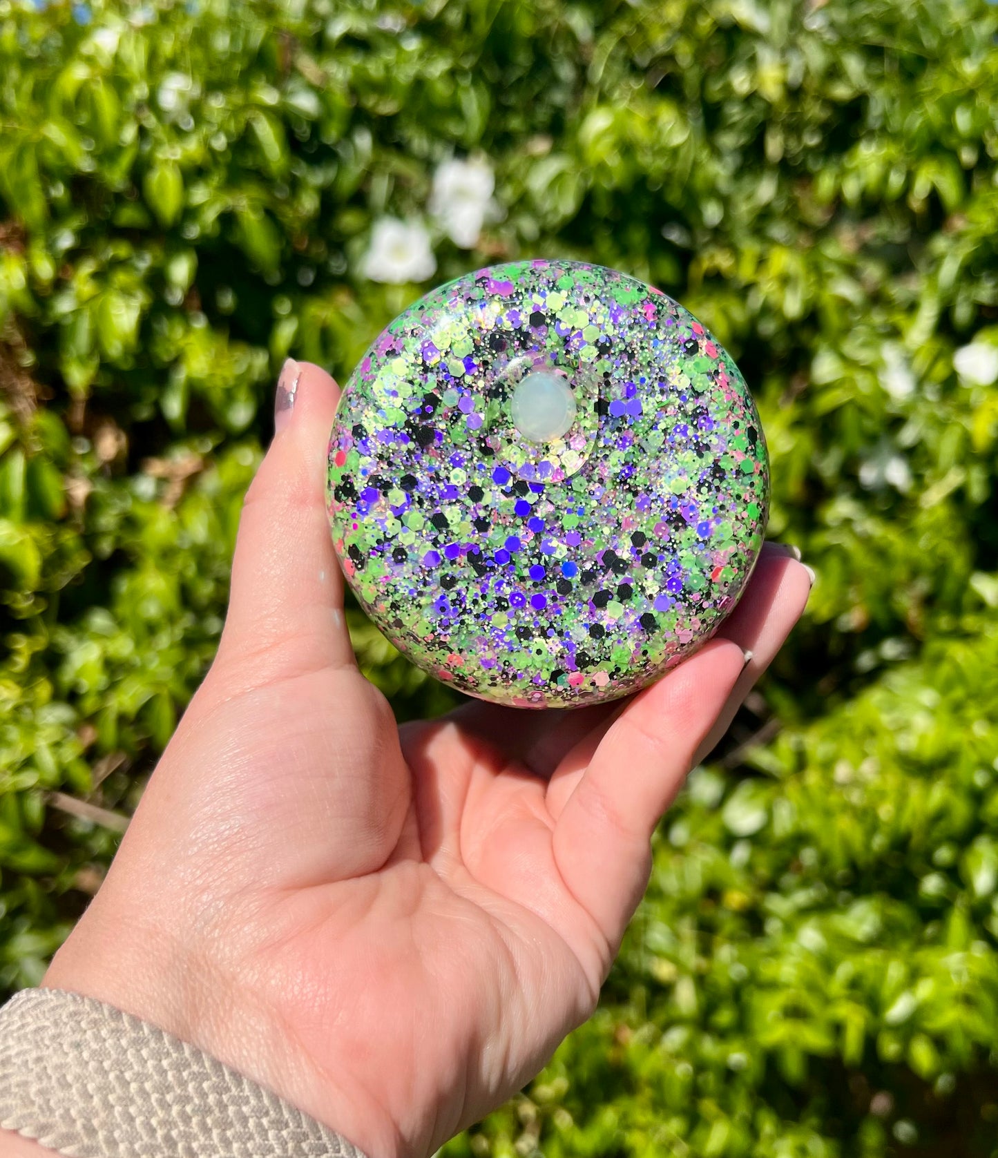 16 oz Glass Snow Globe NBC Glitter Tumbler