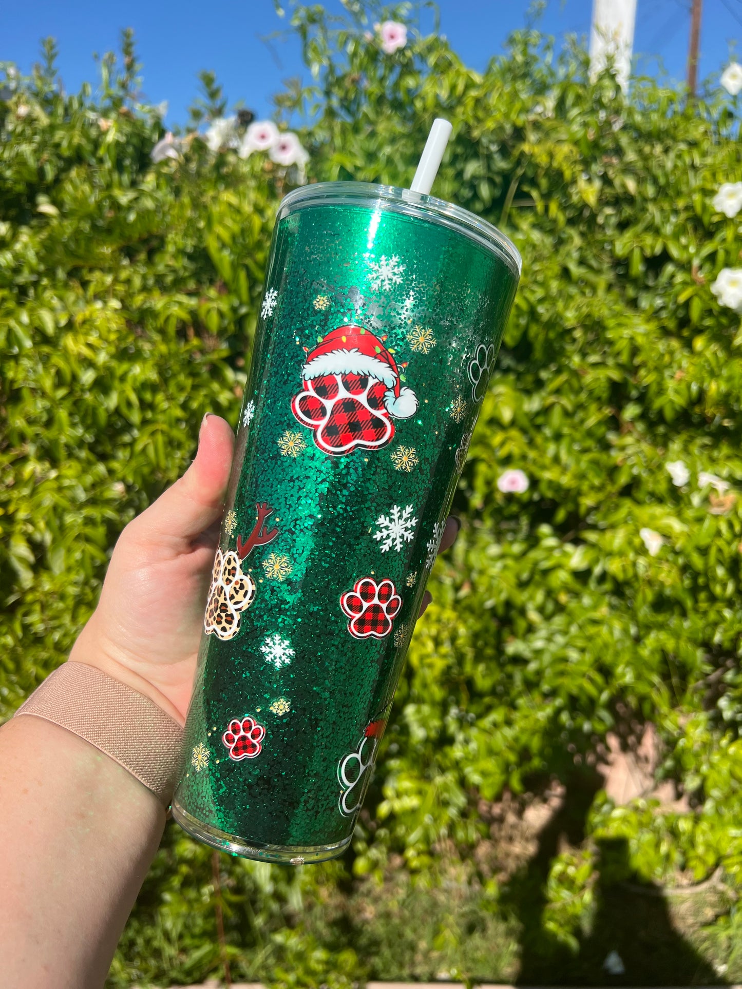 24 oz Acrylic Snow Globe Tumbler Holiday Paws